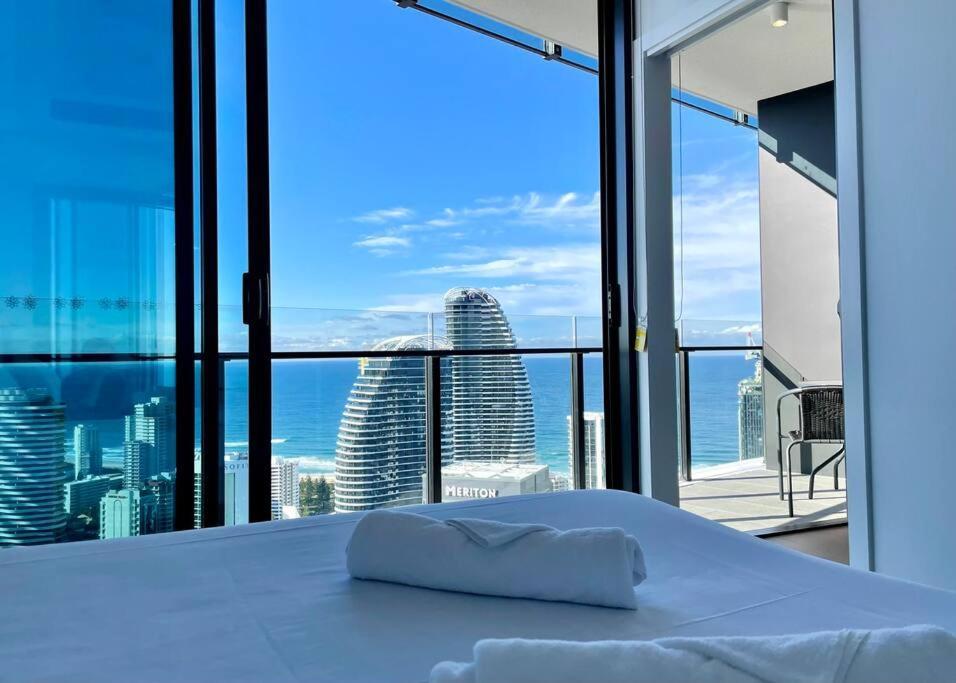 Brand New Luxury Oceanview 2beds 40f *