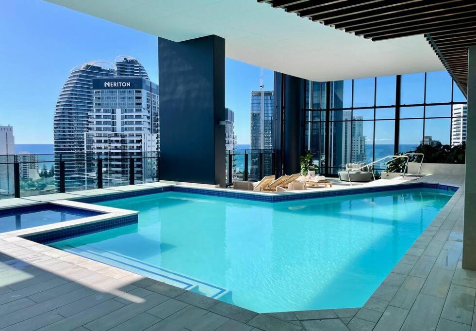 Brand New Luxury Oceanview 2beds 40f *