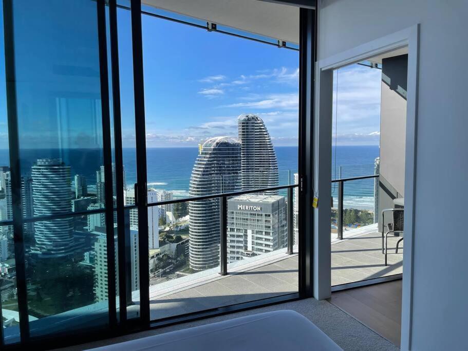 Brand New Luxury Oceanview 2beds 40f * Gold Coast